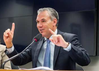 FPA participa de homenagem ao ex-ministro da agricultura Alysson Paolinelli