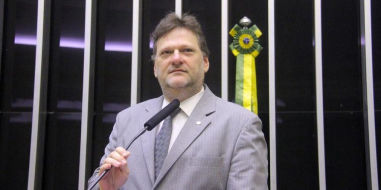 Câmara discute a definição de zona de amortecimento e corredores ecológicos em Unidades de Conservação