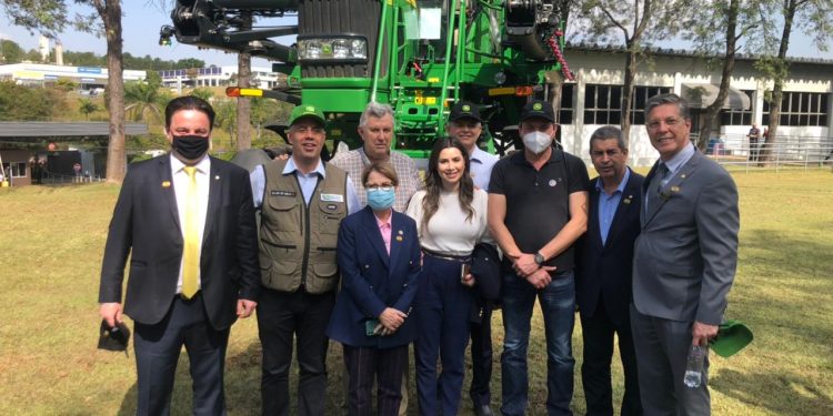 FPA participa de evento sobre conectividade rural