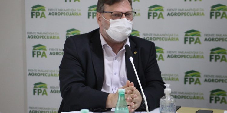 FPA debate proposta que regulamenta produção de bioinsumos por produtores rurais
