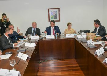 FPA se reúne com governo federal para apresentar pautas prioritárias para o setor