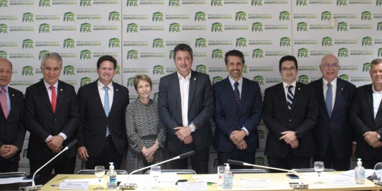 FPA recebe ministros para balanço anual