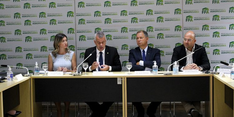 Alterações na Cédula do Produto Rural são debatidas em reunião da FPA