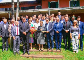 FPA e IPA homenageiam ministra Tereza Cristina