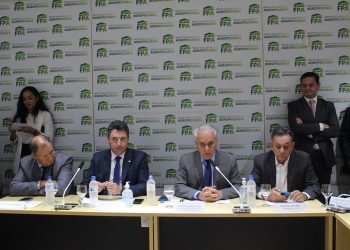 FPA recebe o ministro Marcos Montes e debate custo de produção no país