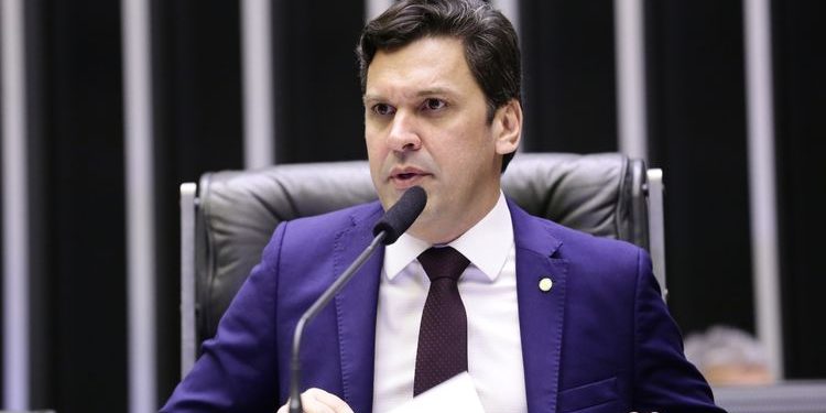 Medida provisória aprovada na Câmara unifica sistema cartorário no país