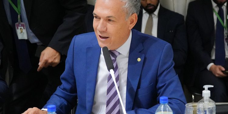 Proposta que regulariza produtores rurais em assentamentos do Incra avança na Câmara