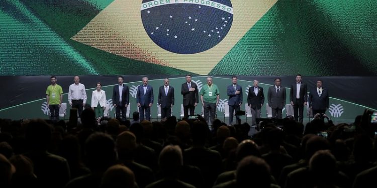 Setor agropecuário apresenta propostas em evento com a presença de Bolsonaro