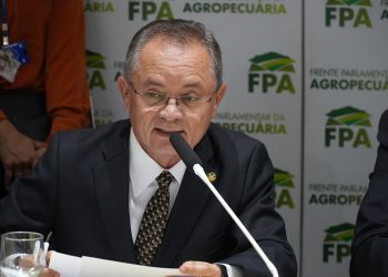 Ministro da Agricultura defende projeto sobre os Programas de Autocontrole