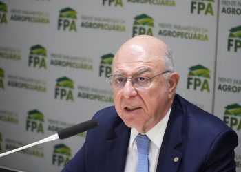 Derrubada de vetos e invasões de terras são debatidas em reunião da FPA