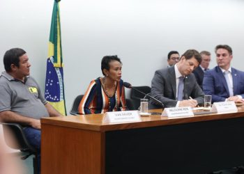 CPI das invasões de terra realiza audiência para ouvir ex-integrantes do MST