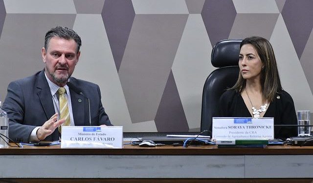 “Apoiamos plenamente a Lei dos pesticidas”, diz Fávaro