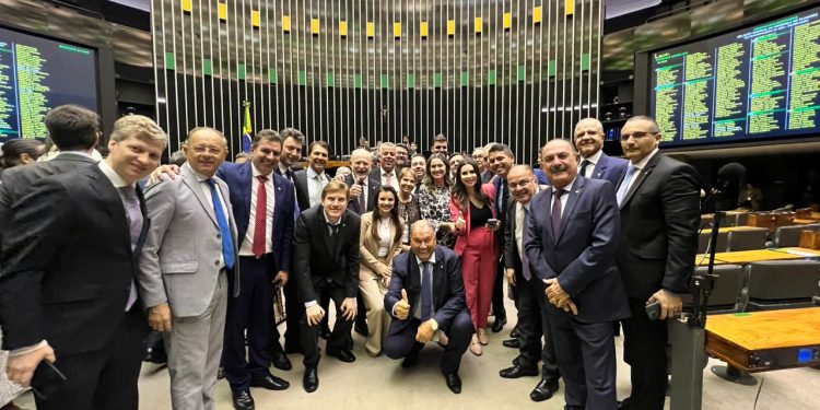 Câmara aprova urgência do Marco Temporal para demarcação de terras indígenas