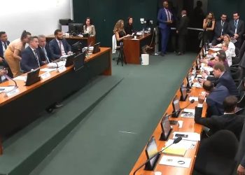 CPI das invasões de terras aprova convocação de José Rainha e Pedro Stédile 