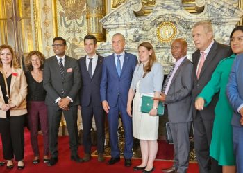 Zé Silva participa de missão interparlamentar na França para debater pauta verde