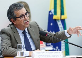CPI das invasões de terra retoma trabalhos e ouve ex-presidente do Incra