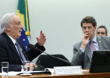 CPI das invasões de terra vota requerimentos e debate situação agrária brasileira