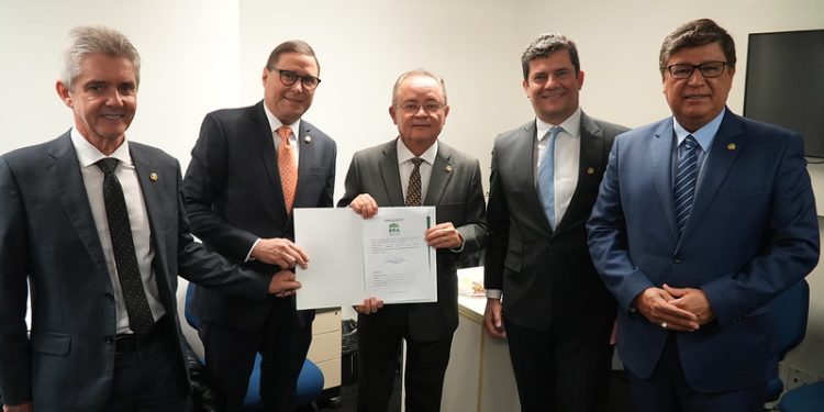 FPA chega ao número histórico de 50 membros no Senado