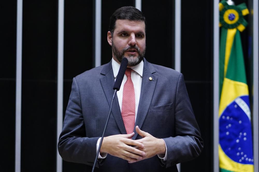 Pedro Lupion Plenario - Reforma Tributária é aprovada em dois turnos na Câmara