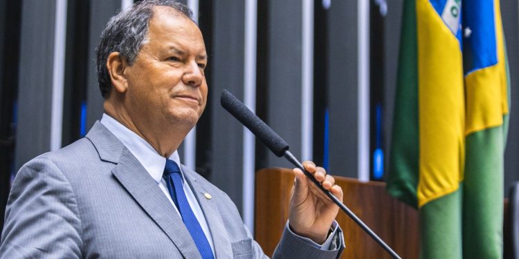 Alceu Moreira propõe Plano Decenal para estimular expansão do biodiesel no Brasil