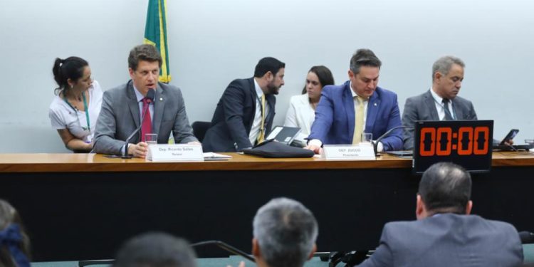 CPI do MST apresenta relatório final e o indiciamento de 11 pessoas