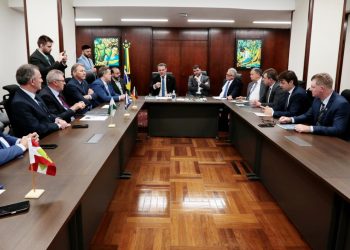 Ministro da Agricultura assegura apoio à produção de tabaco na COP 10