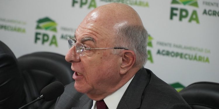 Pela preservação do agro, deputado Arnaldo Jardim articula medidas na LDO 2024