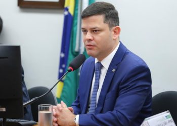 Parlamentares buscam autonomia brasileira na produção de insumos agrícolas