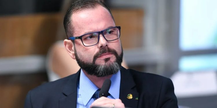 Senado avança com projeto que prioriza acesso à água para agricultores familiares