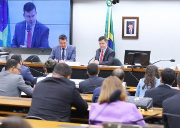 CAPADR promove debate sobre desafios para escoar a safra brasileira