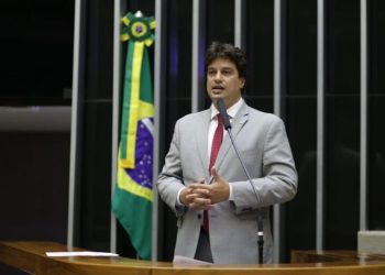 Lucas Ramos propõe debate em conjunto com setor agropecuário na Comissão de Trabalho