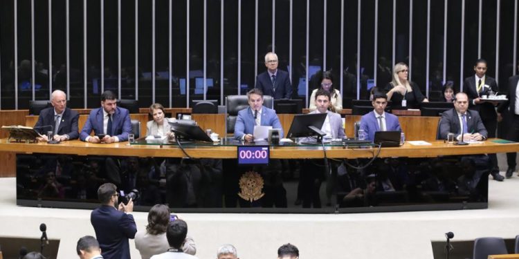 Sessão Solene na Câmara dos Deputados homenageia Dia Mundial da Agricultura