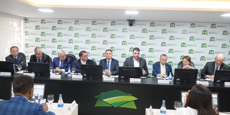 FPA e Frente da Segurança Pública discutem vetos à Lei de Segurança Nacional e pacote anti-invasão de terras