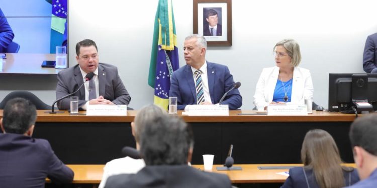 Evair de Melo é eleito presidente da Comissão de Agricultura da Câmara