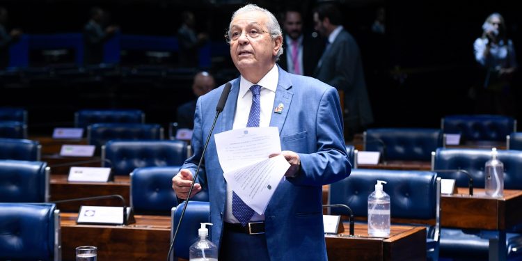 Senado aprova projeto que amplia fundo para combater desmatamento e desastres naturais