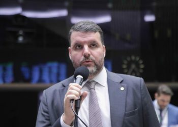 Câmara aprova impedimento aos ocupantes e invasores de propriedades de receberem benefícios do Estado