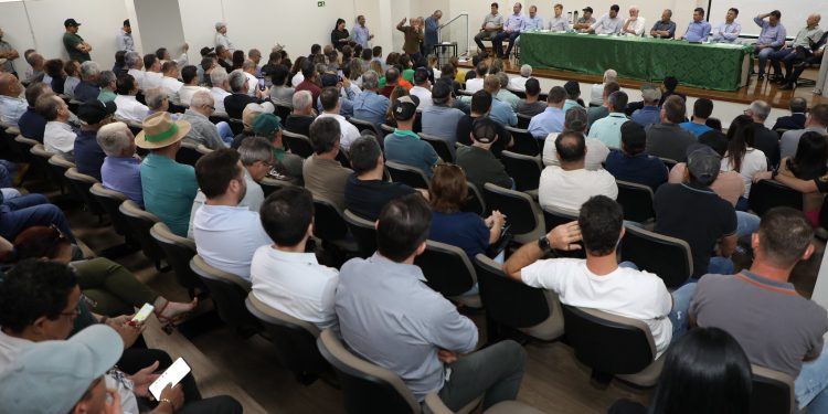 Em Guaíra, políticos e setor produtivo cobram medidas contra invasões no Oeste do Paraná