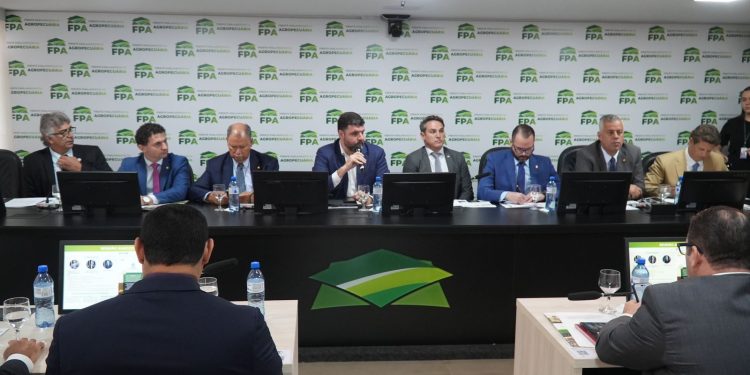 Reforma Tributária: FPA reforça a necessidade de baixar preço dos alimentos e inserir proteína animal na cesta básica