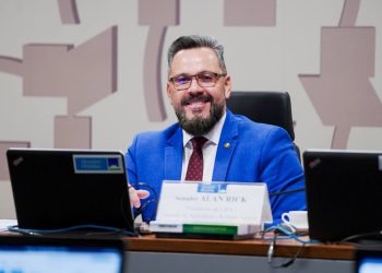 Senador Alan Rick propõe prioridade no PAA para municípios em situação de calamidade