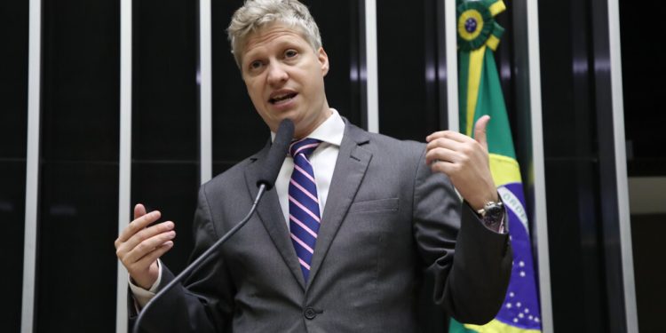Audiência Pública debate reconstrução dos municípios gaúchos e retomada econômica