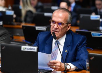 Garantidos direitos trabalhistas de cooperativas no Senado Federal