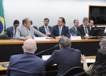 Câmara avança com Profert, desonerando gás natural para a produção de fertilizantes