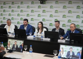 FPA debate desafios da COP29 e metas de redução de emissões de gases de efeito estufa