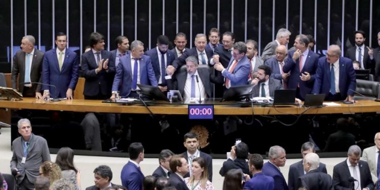 Câmara dos Deputados aprova a Reforma Tributária