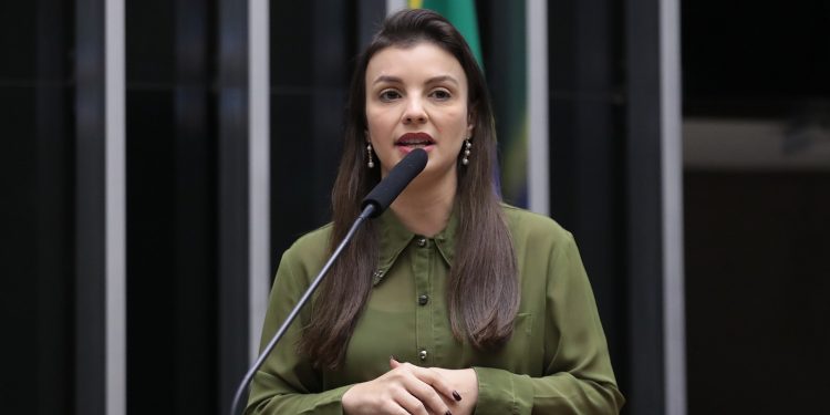 Marussa Boldrin apresenta relatório sobre o agronegócio no Centro-Oeste