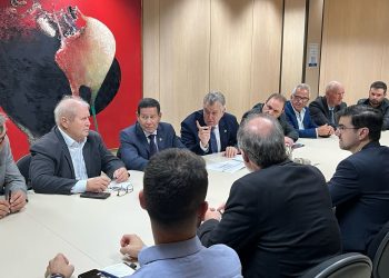 Heinze pressiona governo por alívio emergencial a produtores gaúchos