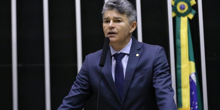 Aprovado projeto que transfere à União e aos estados o mapeamento de imóveis rurais originários de terras públicas