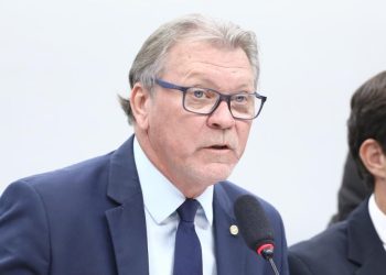 Parlamentares da FPA cobram agilidade do governo para socorrer produtores gaúchos