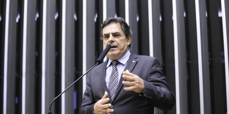 Alívio financeiro para produtores rurais mineiros afetados por desastres avança na Câmara