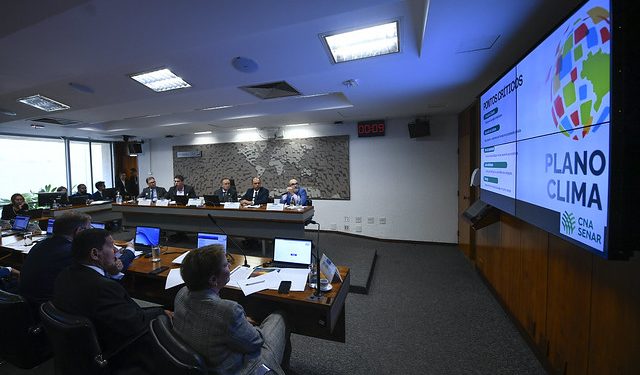 “Como que o governo assume um compromisso ambiental e não chama o agro para discutir?”, questiona Zequinha Marinho